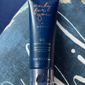 Monat CC Crème 2.5 fl oz